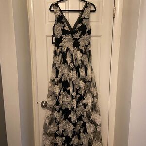 Vera Wang Black and White Floral Dress